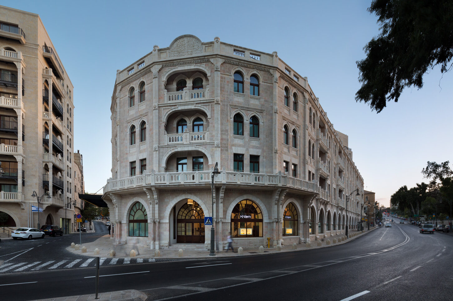 THE PALACE HOTEL WALDORF ASTORIA JERUSALEM